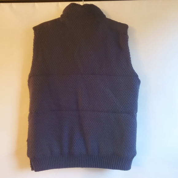 ANAPO MEN'S NAVY BLUE VEST SIZE LARGE UNDERARM TO UNDERARM 46" TOTAL LENGTH 28" - Picture 5 of 8
